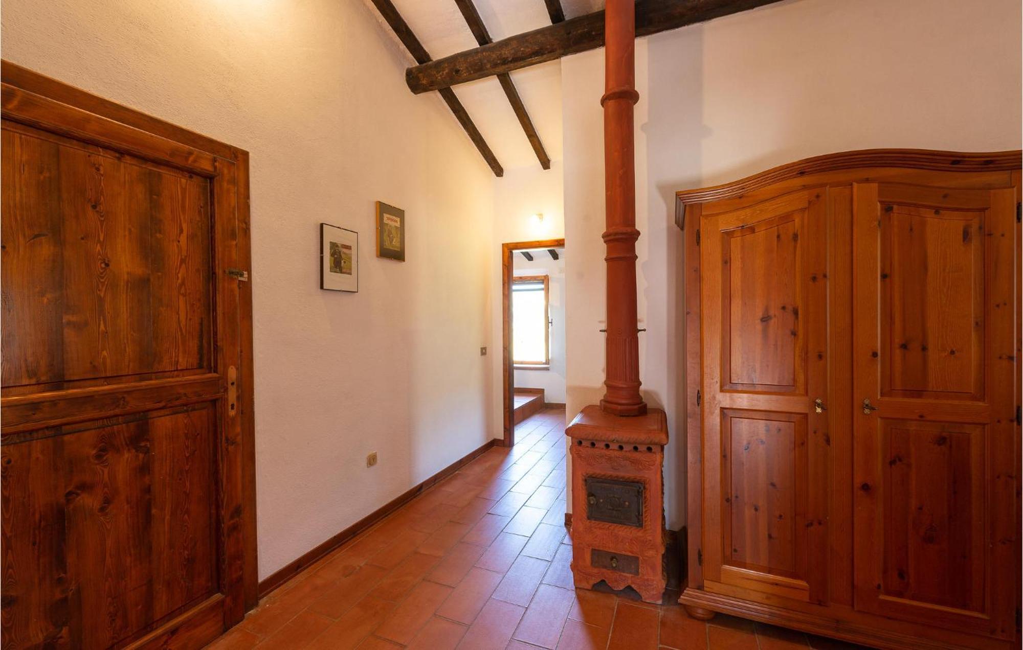 Cozy Home In Massa Marittima Gr With Kitchen Luaran gambar
