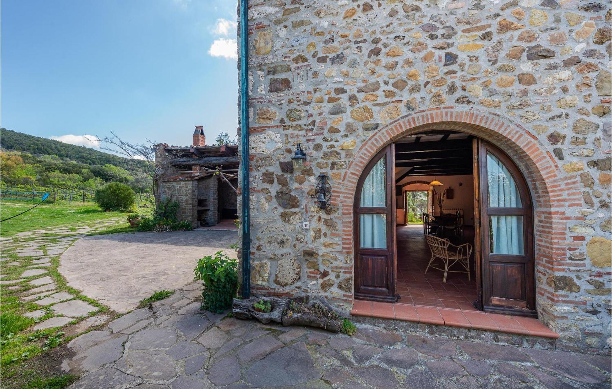Cozy Home In Massa Marittima Gr With Kitchen Luaran gambar
